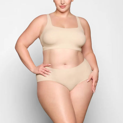 SCOOP BRALETTE