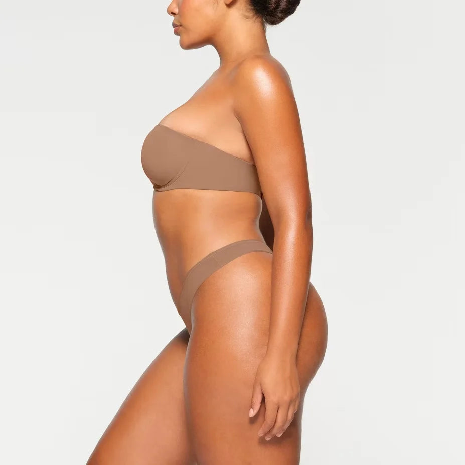 STRAPLESS BRA