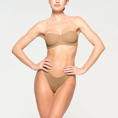 STRAPLESS BRA