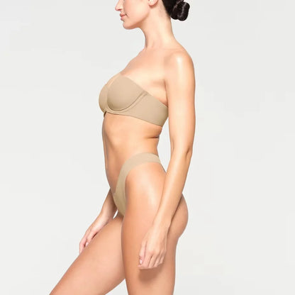 STRAPLESS BRA