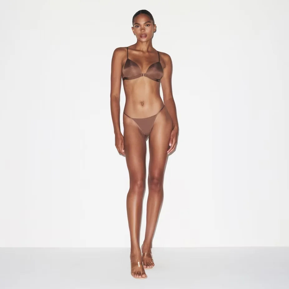 TRIANGLE FRONT CLOSE SUPER PUSH-UP BRA