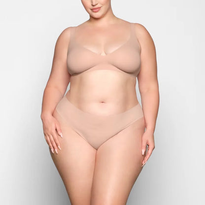 PLUNGE BRALETTE
